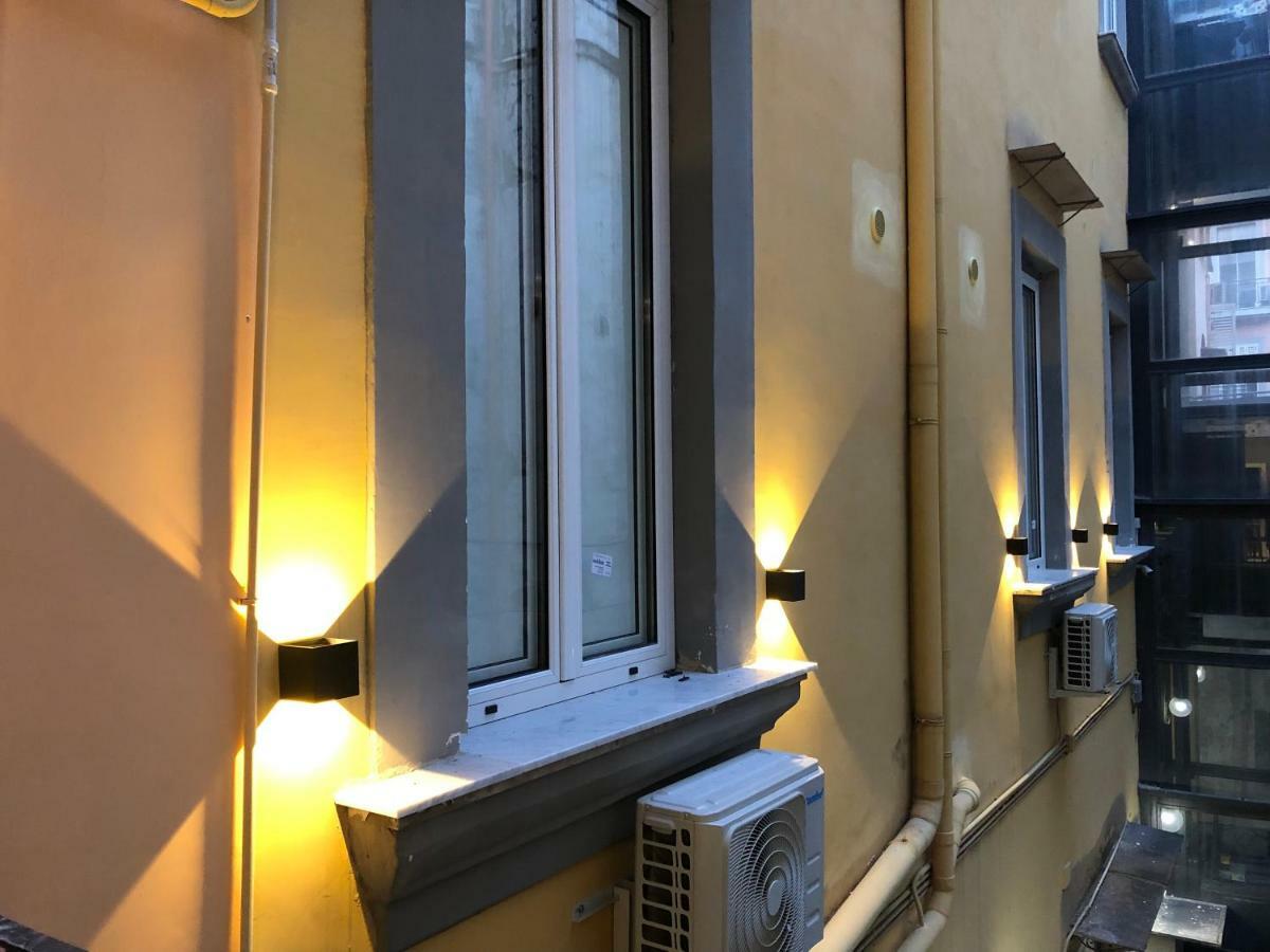 Nsh Apparthotel, Napoli Centro Eksteriør billede