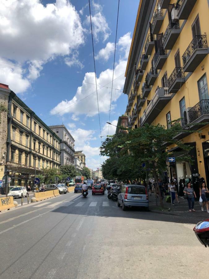 Nsh Apparthotel, Napoli Centro Eksteriør billede